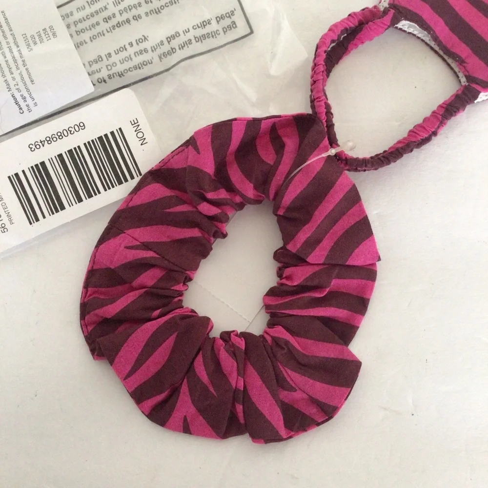 ANN TAYLOR FACE MASK SCRUNCHIES GIFT SET NWT